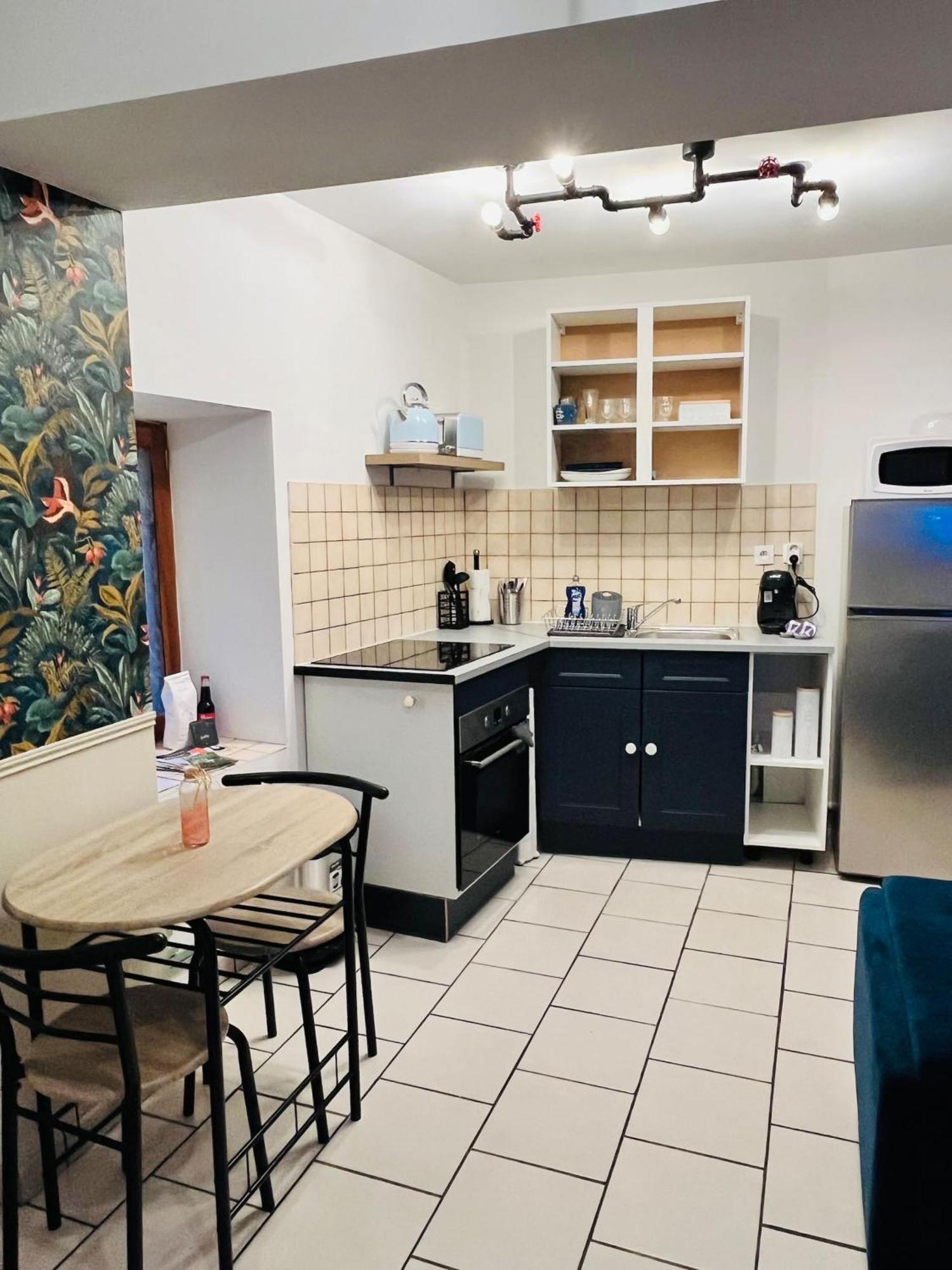 Duplex Charmant Au Coeur De Levroux Extérieur photo